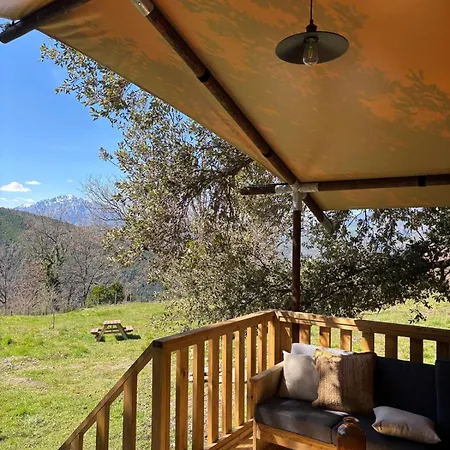 Eco-lodge, Tente Au Coeur D'une Foret Nourriciere