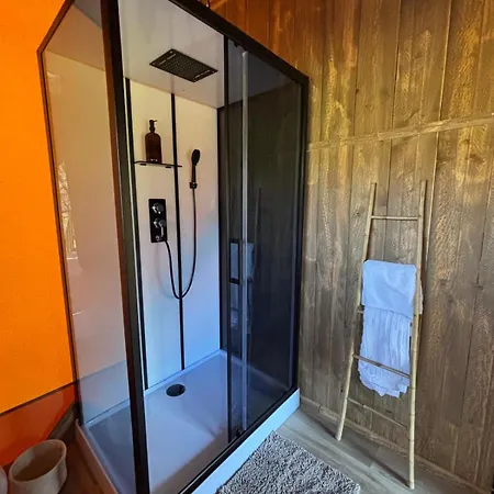 Eco-lodge, Tente Au Coeur D'une Foret Nourriciere Castello-di-Rostino